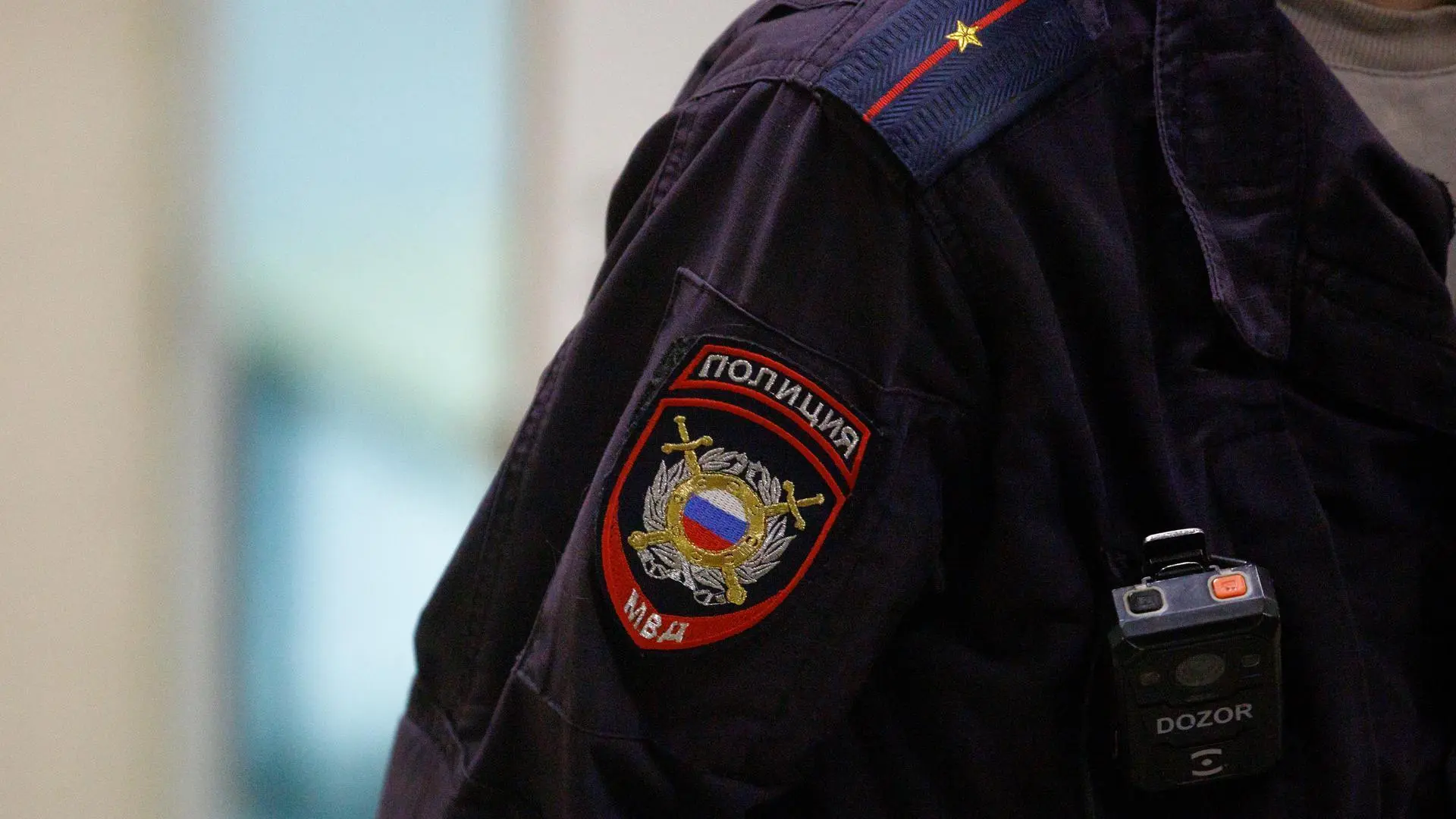 В Петербурге арестовали мужчину, который зарезал родственника на улице Архивной.