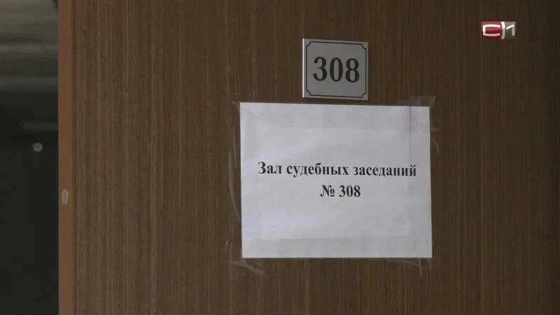 🚨 Разбил окно и вынес продукты: югорчанина осудили за кражу из магазина