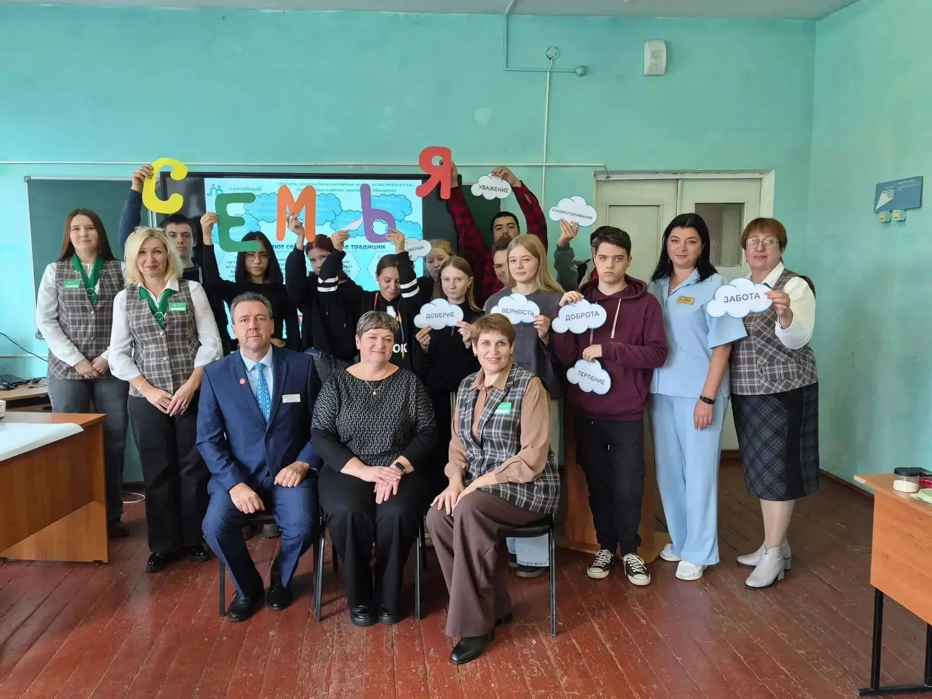 💪 Будущее строится здесь и сейчас: в Муромцево прошёл «Демографический десант»!