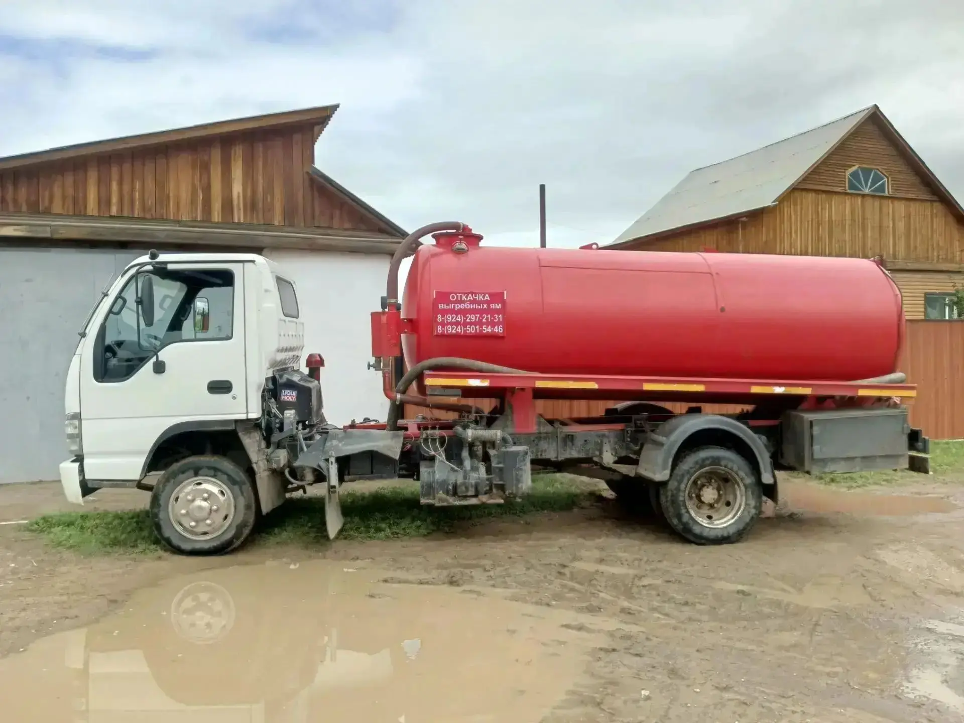 Ассенизатор ISUZU 6 куб.