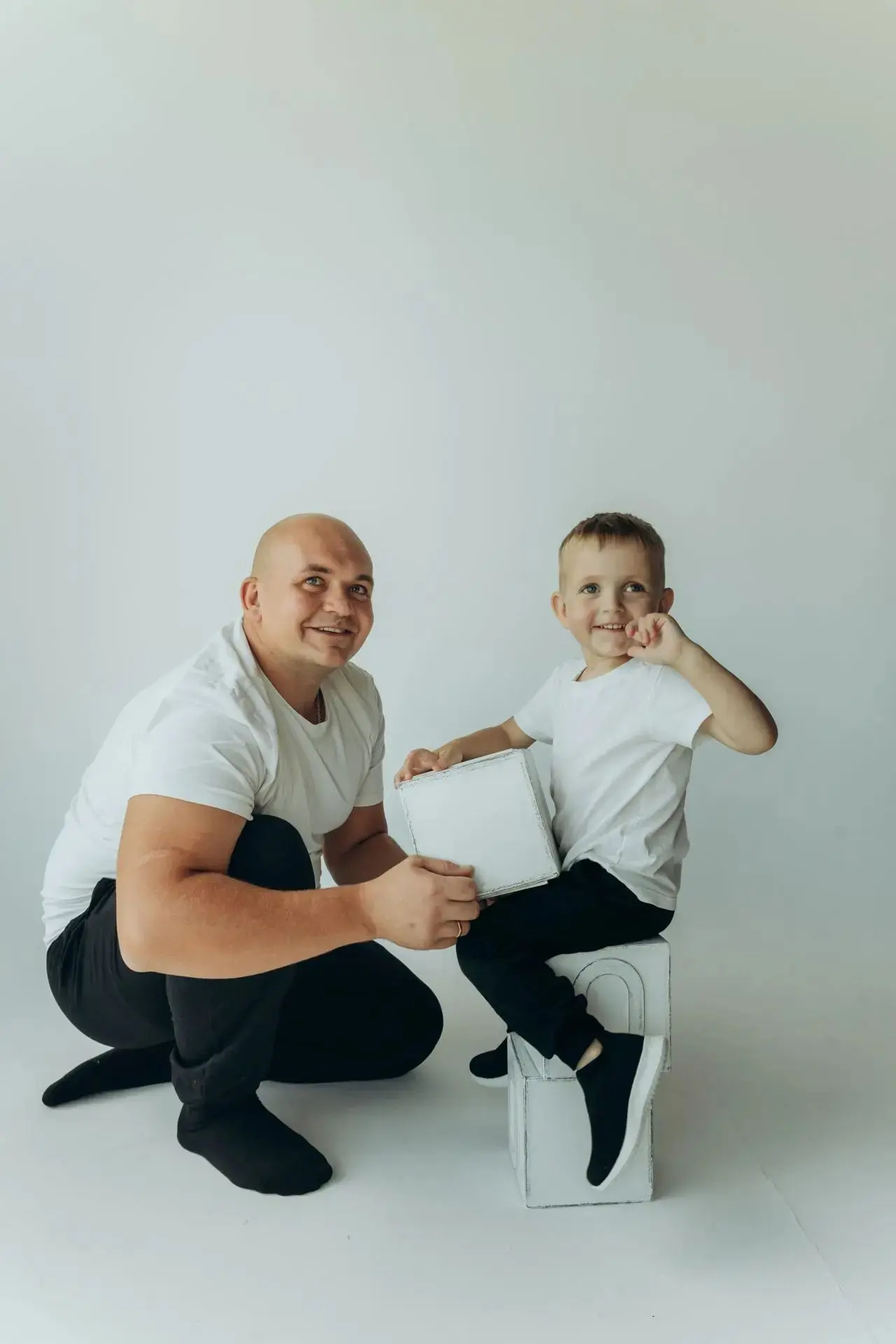 💫Выставка фотографий💕 "Мой любимый папа"❣️Корякин Ярослав средняя группа "Почемучки"
