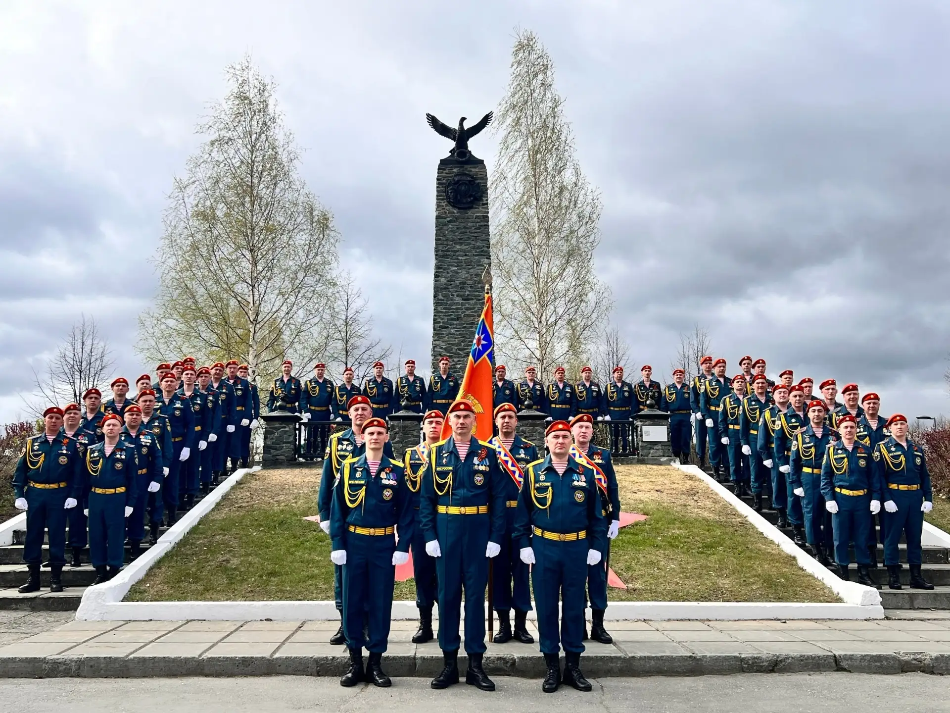 🎉Поздравляем огнеборцев Лесного с Днём Специальной пожарной охраны!