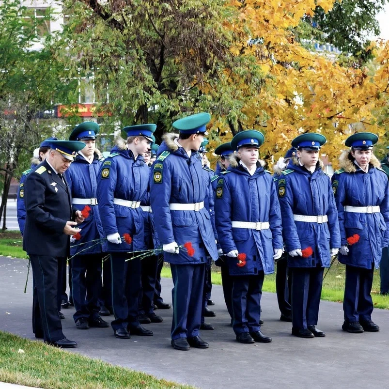 🇷🇺 Память, которая оживает: кадеты «Протона» на открытии памятника «Алёша»🎖️