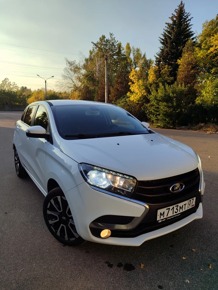 Продам Lada Xray в максимальной комплектации в идеальном состоянии. Автомобиль в эксплу...