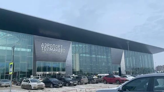 🛫 В Сибири задержали рейсы шести авиакомпаний, рейс в Москву отменён