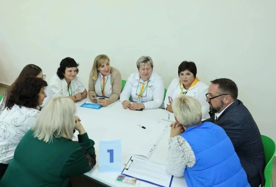Делегация советников директоров по воспитанию Ровенского района, приняла участие в зона...