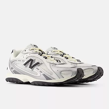 NEW BALANCE 204L
