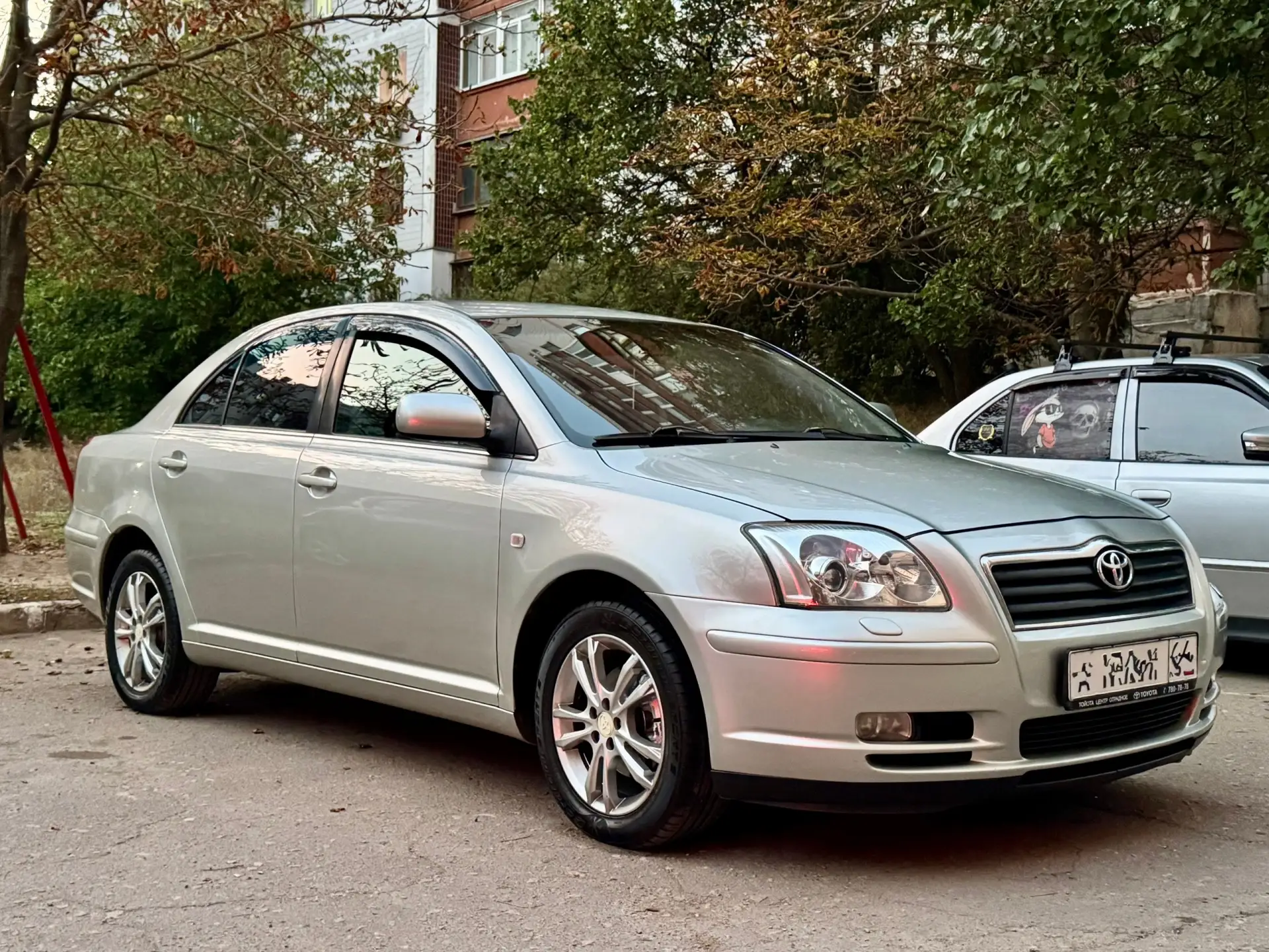 Продам Toyota Avensis