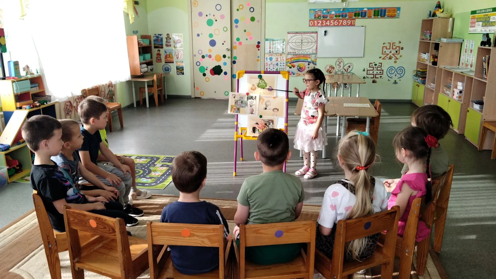 Сегодня ребята  группы "Фиксики" стали настоящими защитниками здоровья. Узнали о том, к...