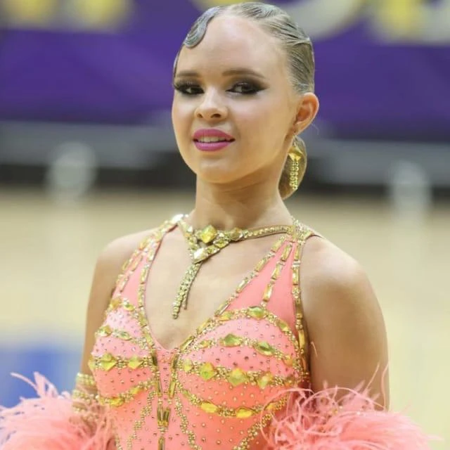 Киселева Дарья, ученица 9"В" класса, стала серебряным призёром чемпионата и первенства ...