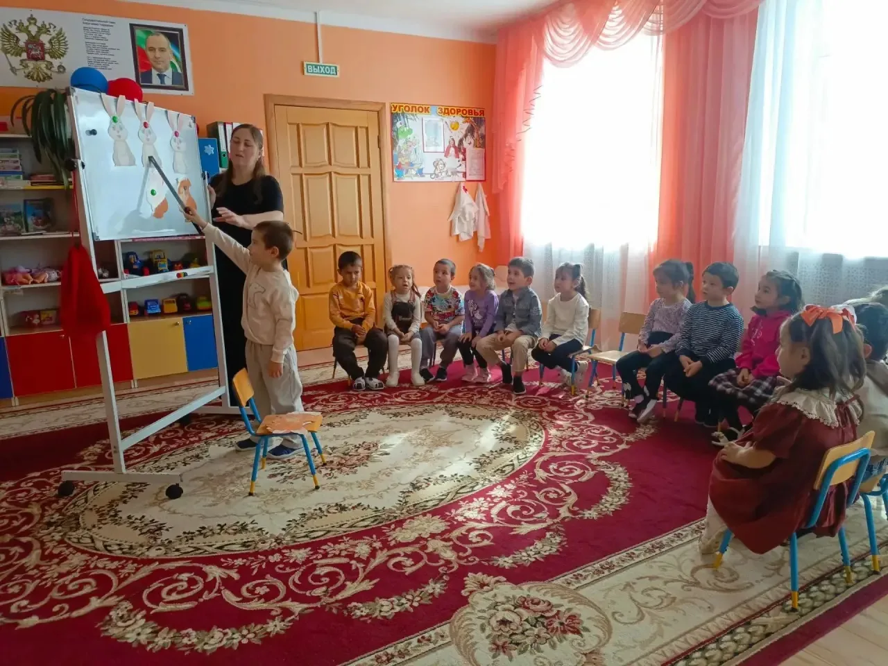 В средней группе "" Солнышко" прошло увлекательное занятие по формированию элементарных...