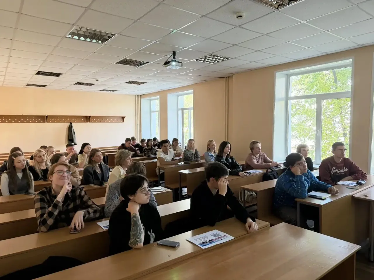«Кадры решают»: студенты БГПУ и АмГУ познакомились с возможностями карьерного старта в ...