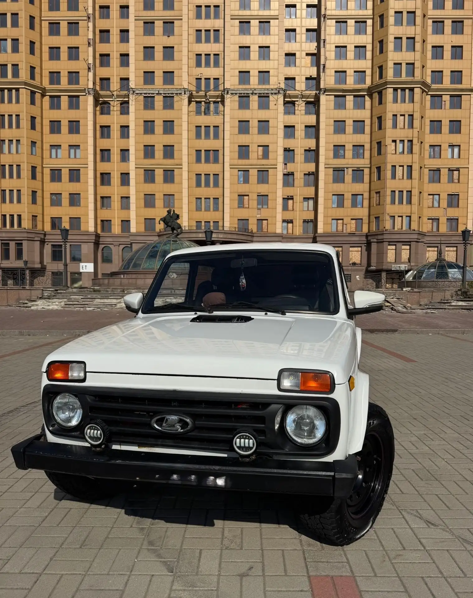 Продаю ниву,ваз 21213. Год 2001.