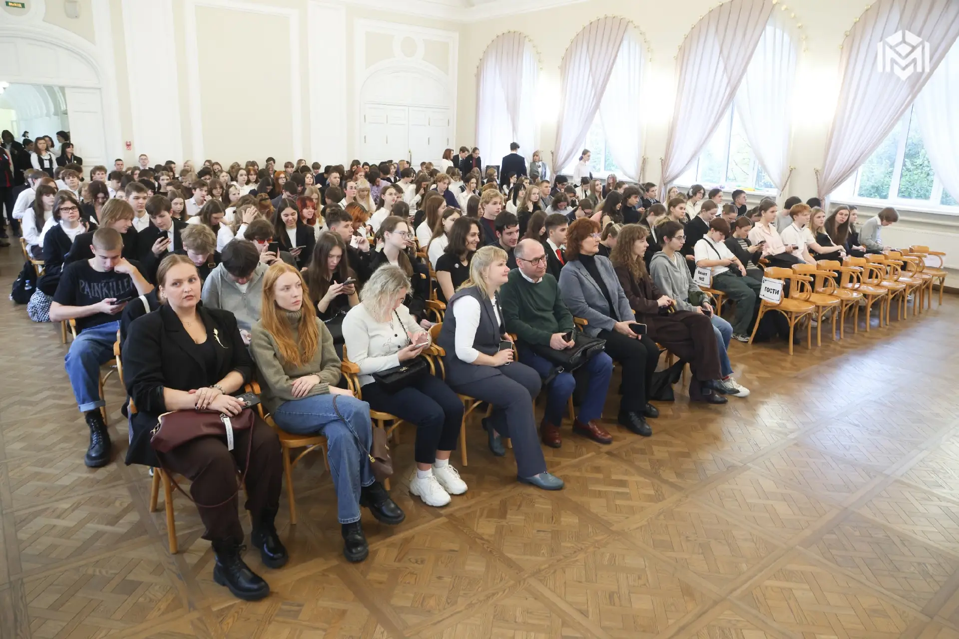 В @ (школе № 47 имени Д. С. Лихачёва Петроградского района) в рамках проекта «Билет в б...