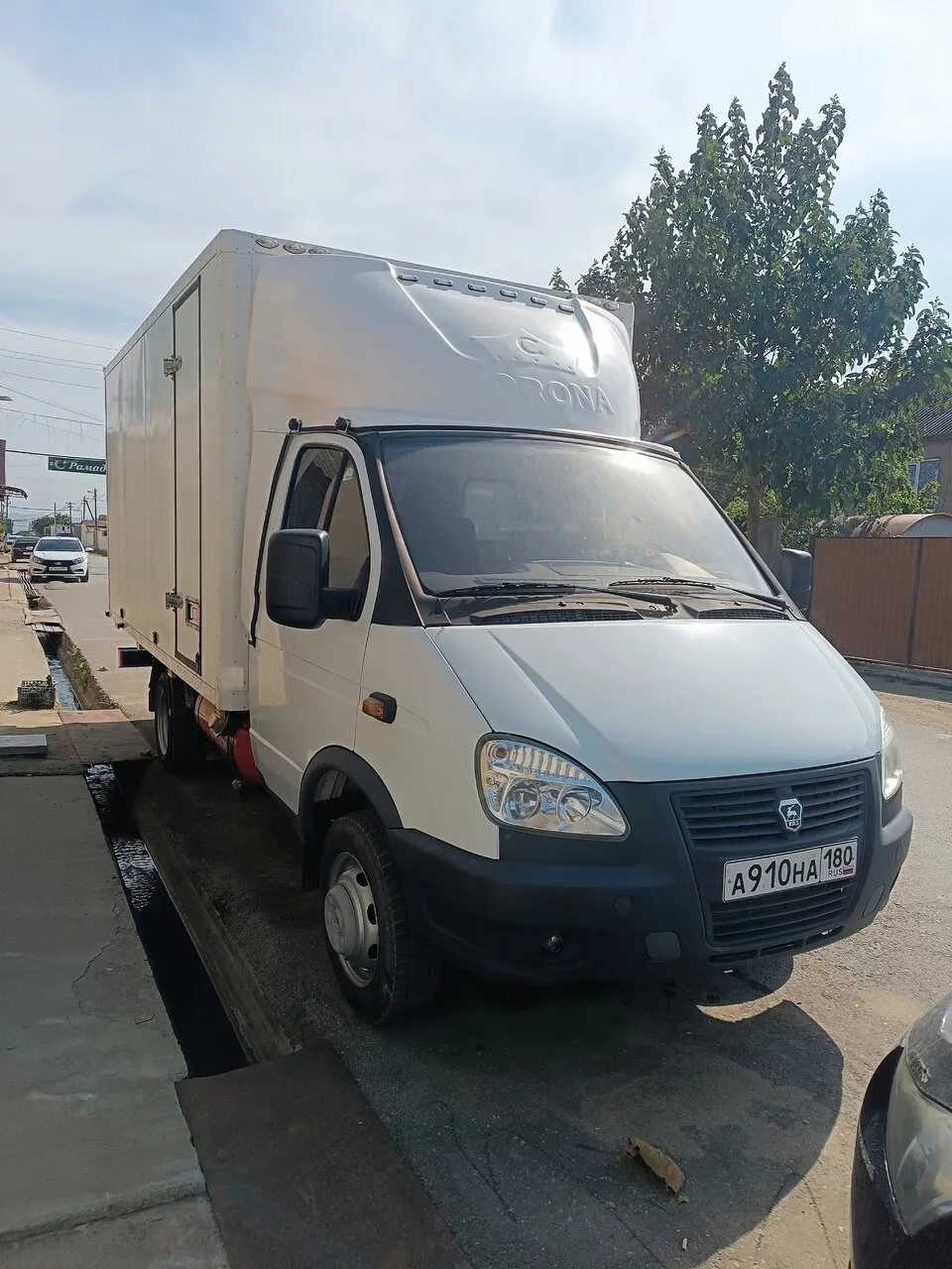 Продам Газель 3302, термобудка 4,25 м, 28 000 км, состояние нового автомобиля, 2 050 000