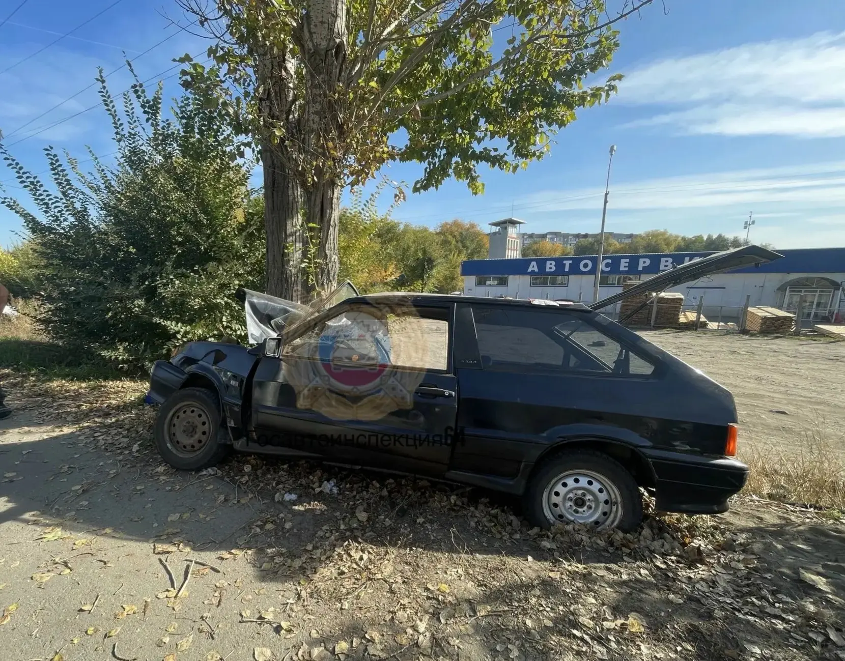 ⚡️В Саратове полицейские работают на месте ДТП, в котором погиб несовершеннолетний
