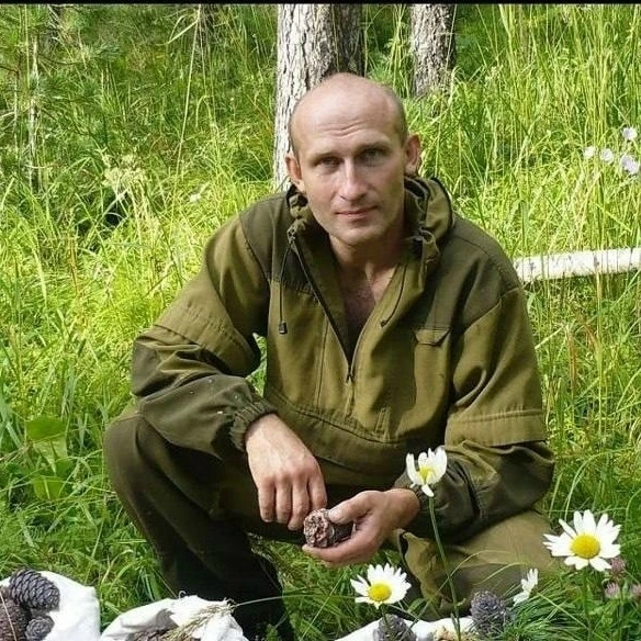 🙄Фермера из Алтайского края приговорили к 14 годам по делу о госизмене за фотографии п...