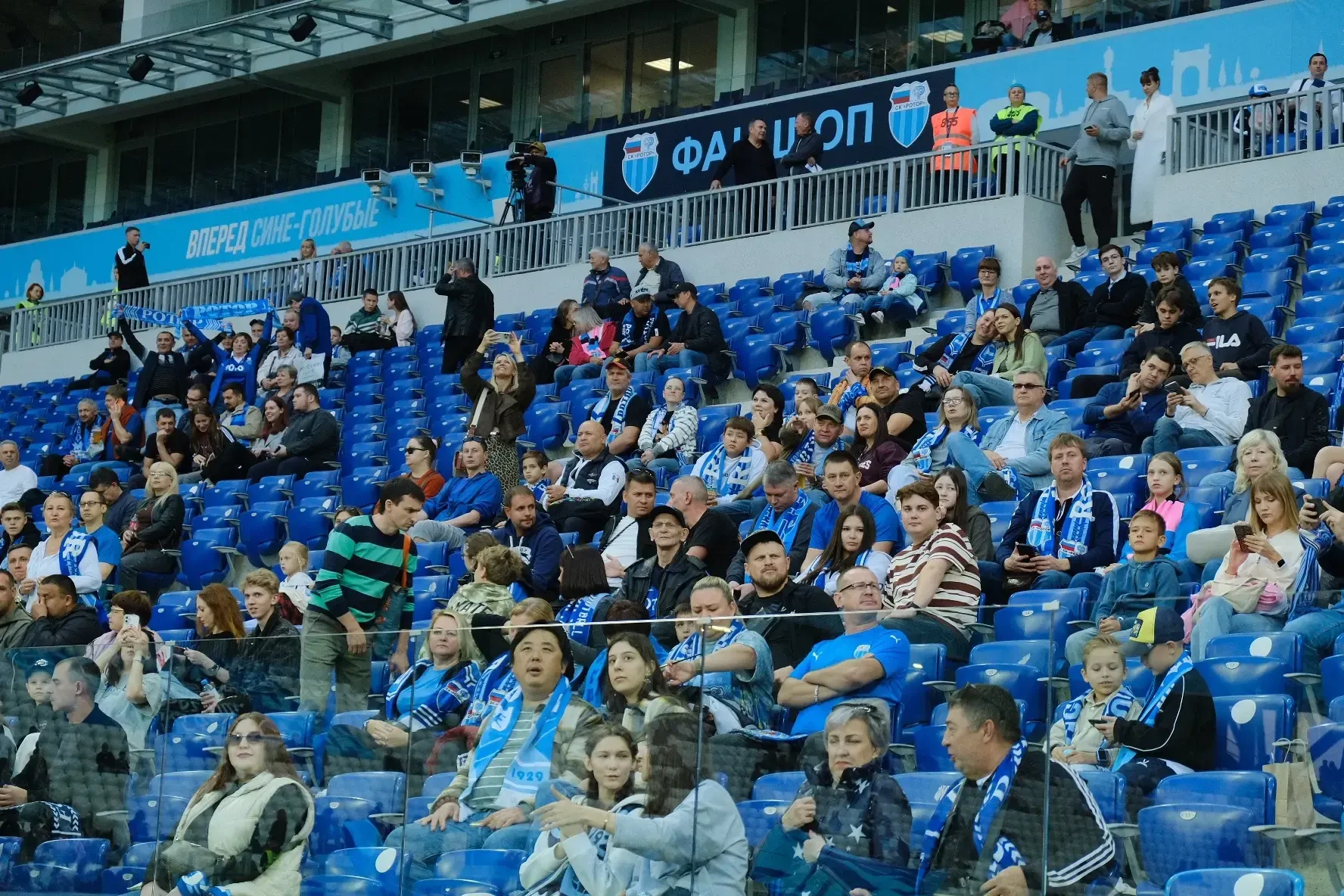 ⚽ Волгоградский «Ротор» проигрывает после первого тайма «Волге».