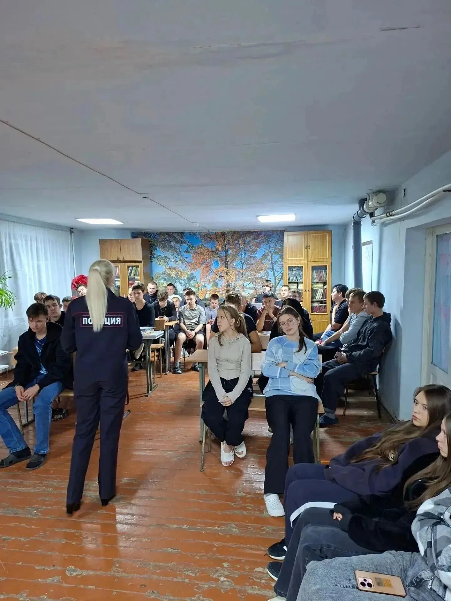 ⚡Давно пора! Сотрудники ПДН Троицка провели профилактическую беседу со студентами техни...