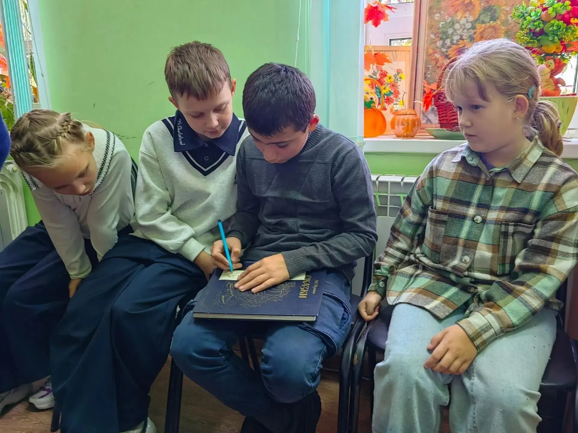 📸 «Звёзды Прони» и «Клёвые ёжики» вместе отметили Всероссийский день чтения в Пронской...