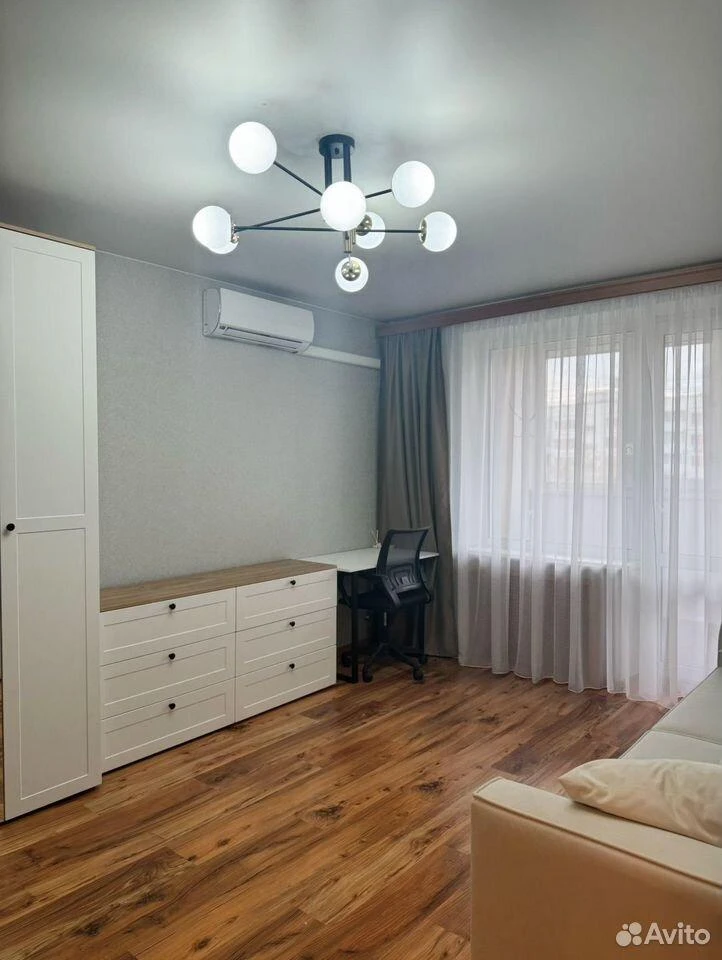 Сдам без посредников: 1-комнатная квартира, 38м²