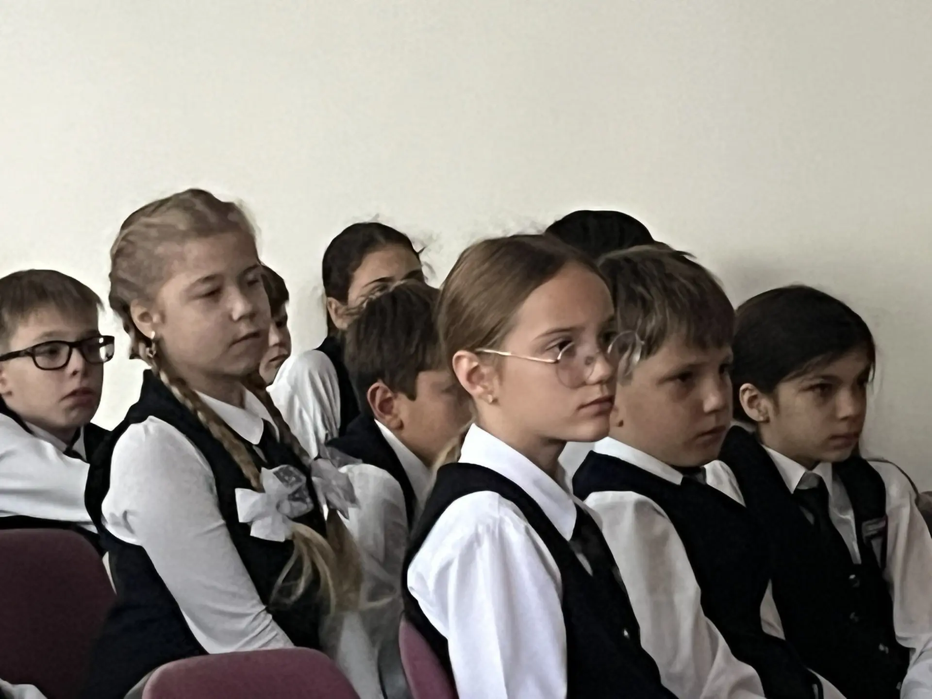 Сегодня в 5- а классе прошел киноурок —   ребята смотрели фильм «Чучело» (по повести В....