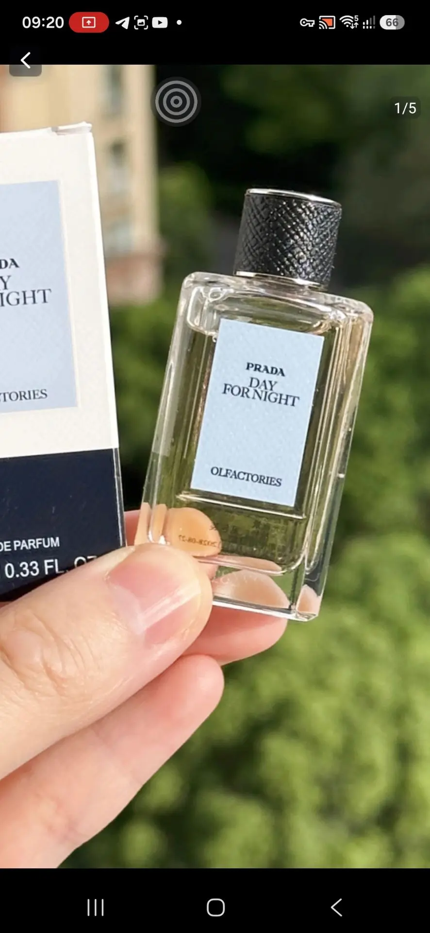 Миниатюра парфюмерной воды Prada Day For Night. Она выпущена в объеме 10 мл (0.33 FL. O...