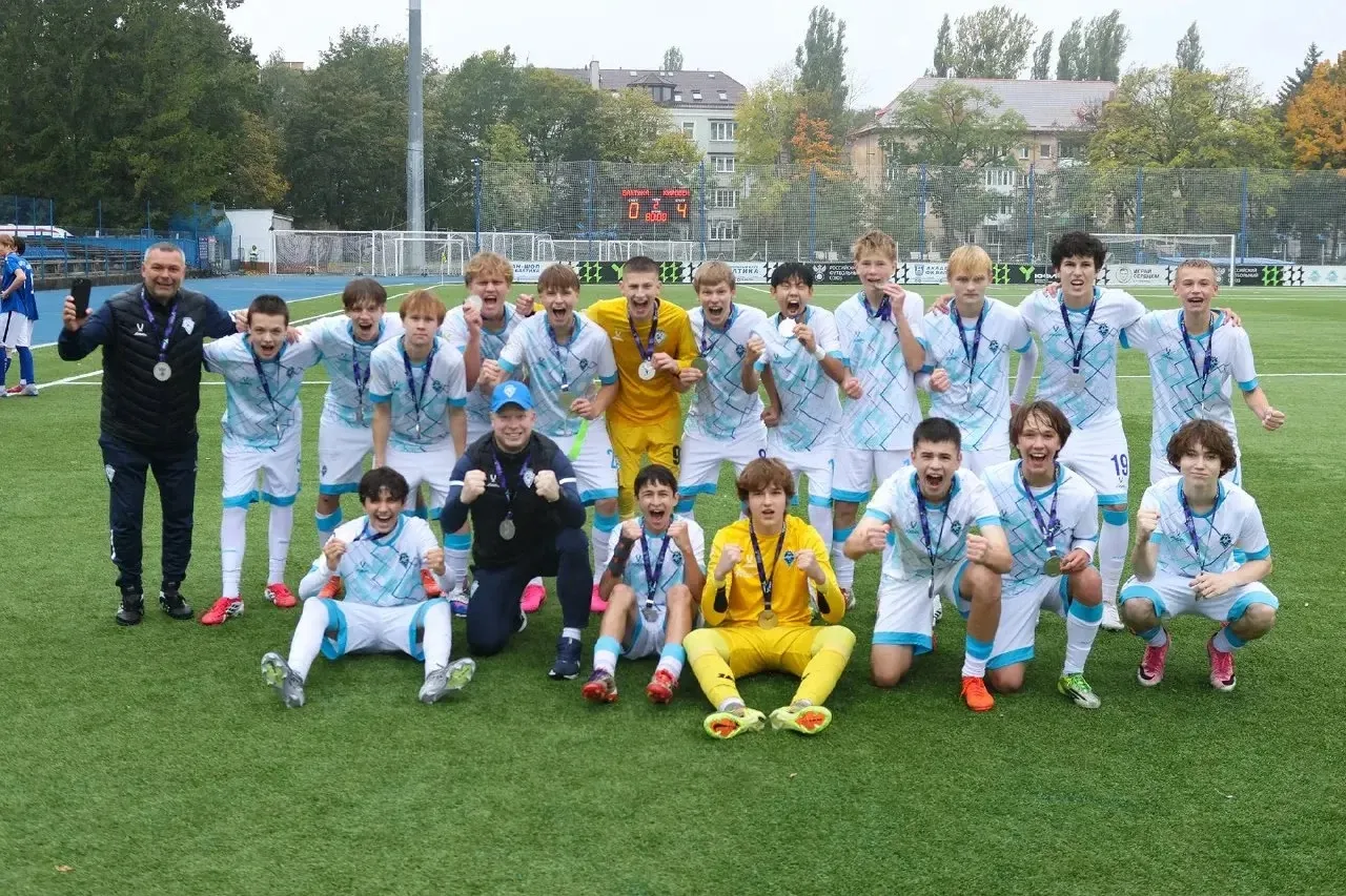 🏆 «Кировец Восхождение»-2011 — серебряные призеры ЮФЛ Северо-Запад-3!