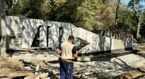 Амфитеатр, памп-трек и детские площадки: каким станет Мойнакский парк