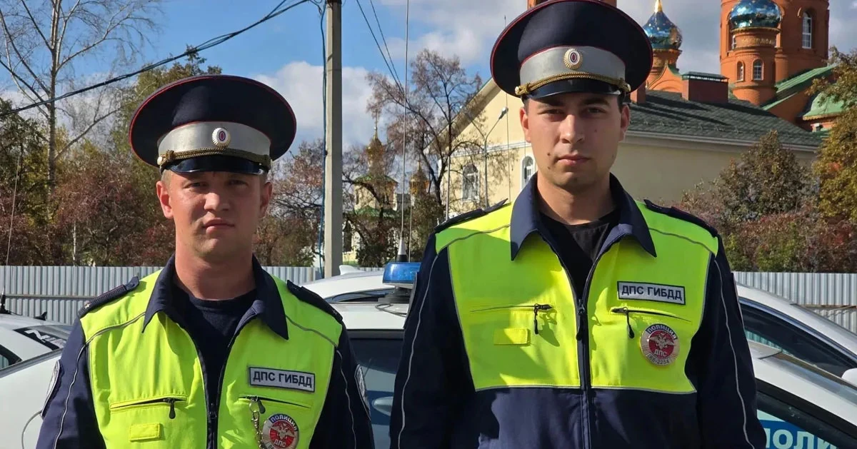 Инспекторы ДПС помогли свердловчанке вовремя попасть в роддом — на свет появилась девоч...