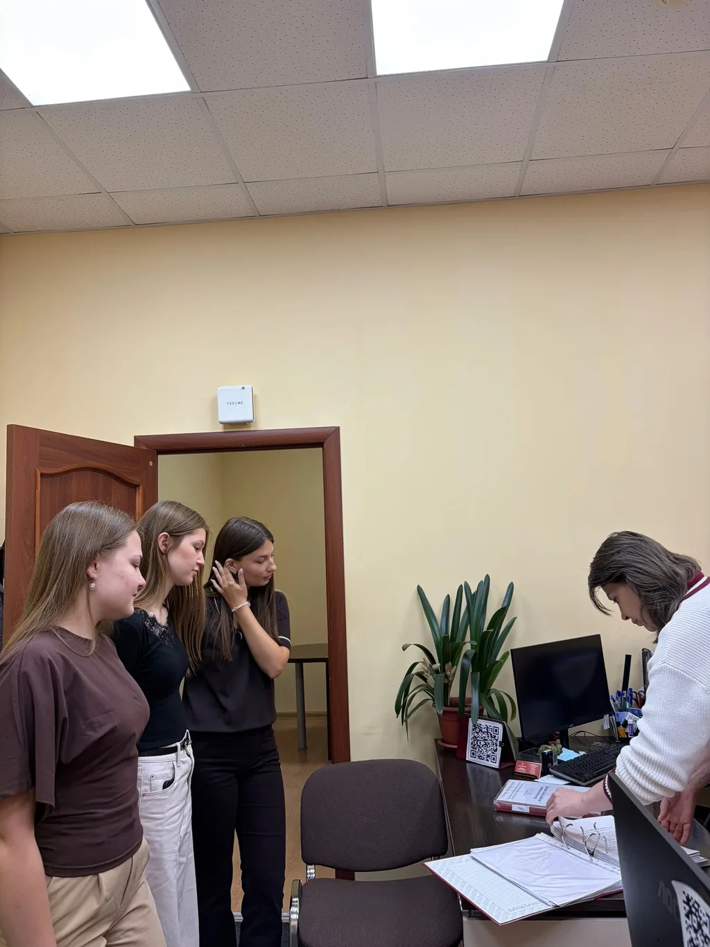 Посещение студентами нотариальной конторы нотариуса