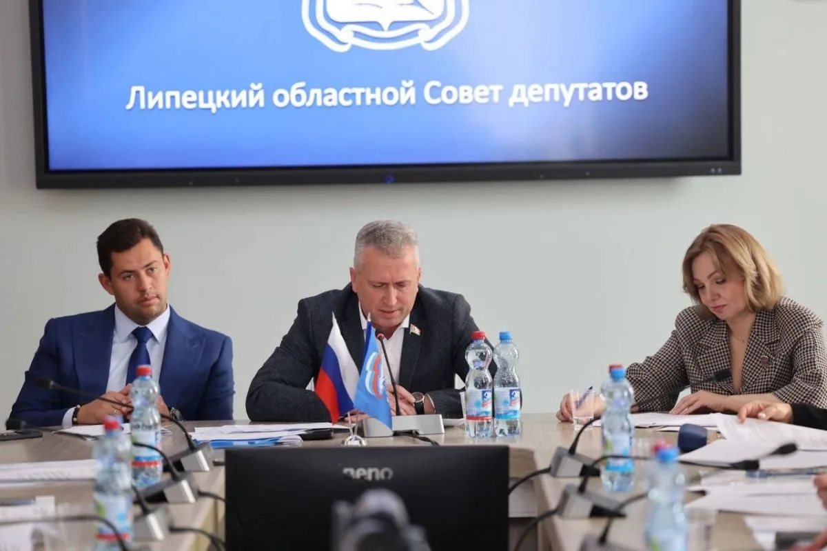 На пост спикера липецкого облсовета выдвинули Владимира Серикова