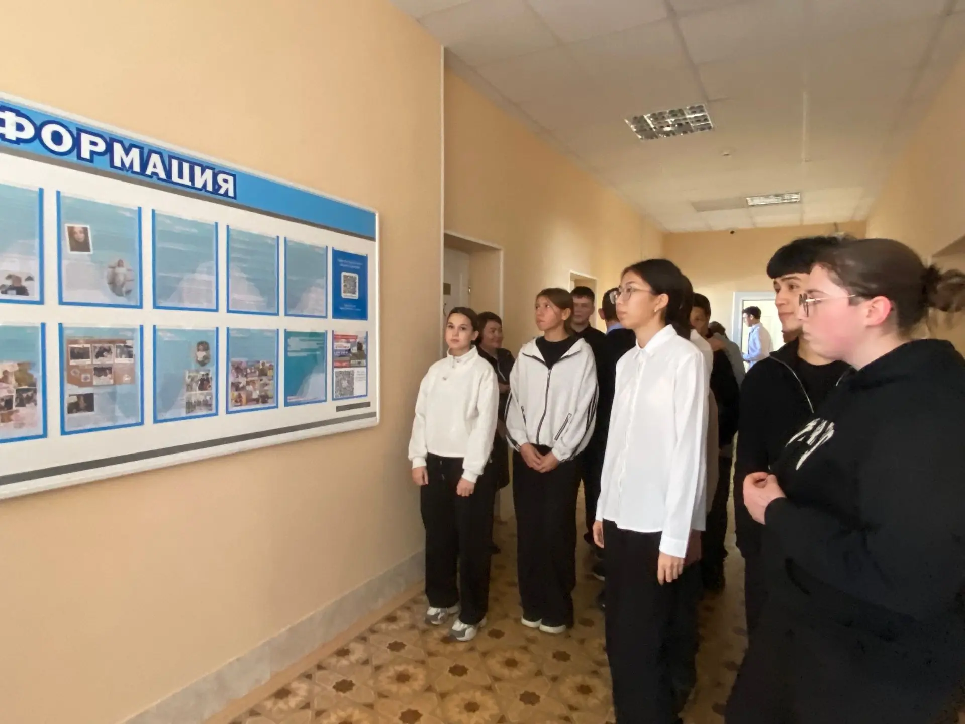 Учащиеся МБОУ Александровской СОШ в проекте «Шаг в профессию» и в рамках «Билета в буду...