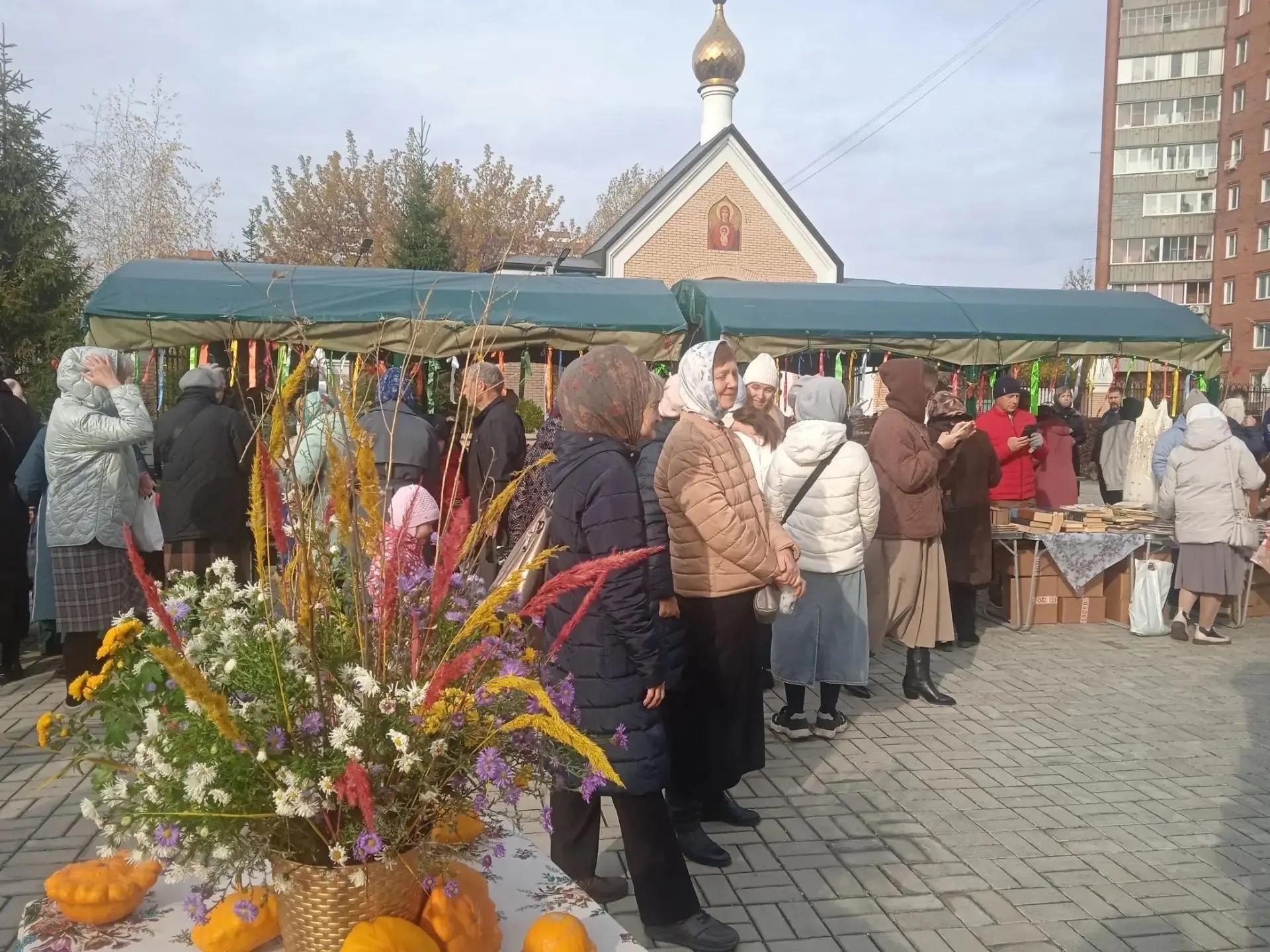 В храме святого апостола Андрея Первозванного состоялась благотворительная ярмарка. Все...