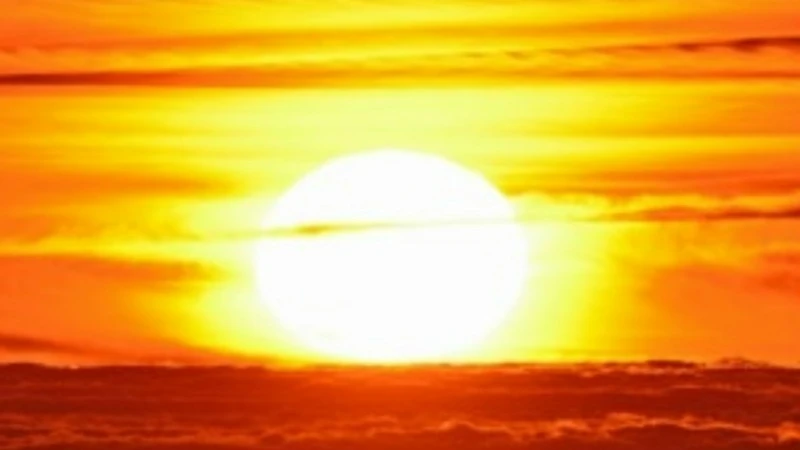 🌍 К Земле летят сразу три облака плазмы