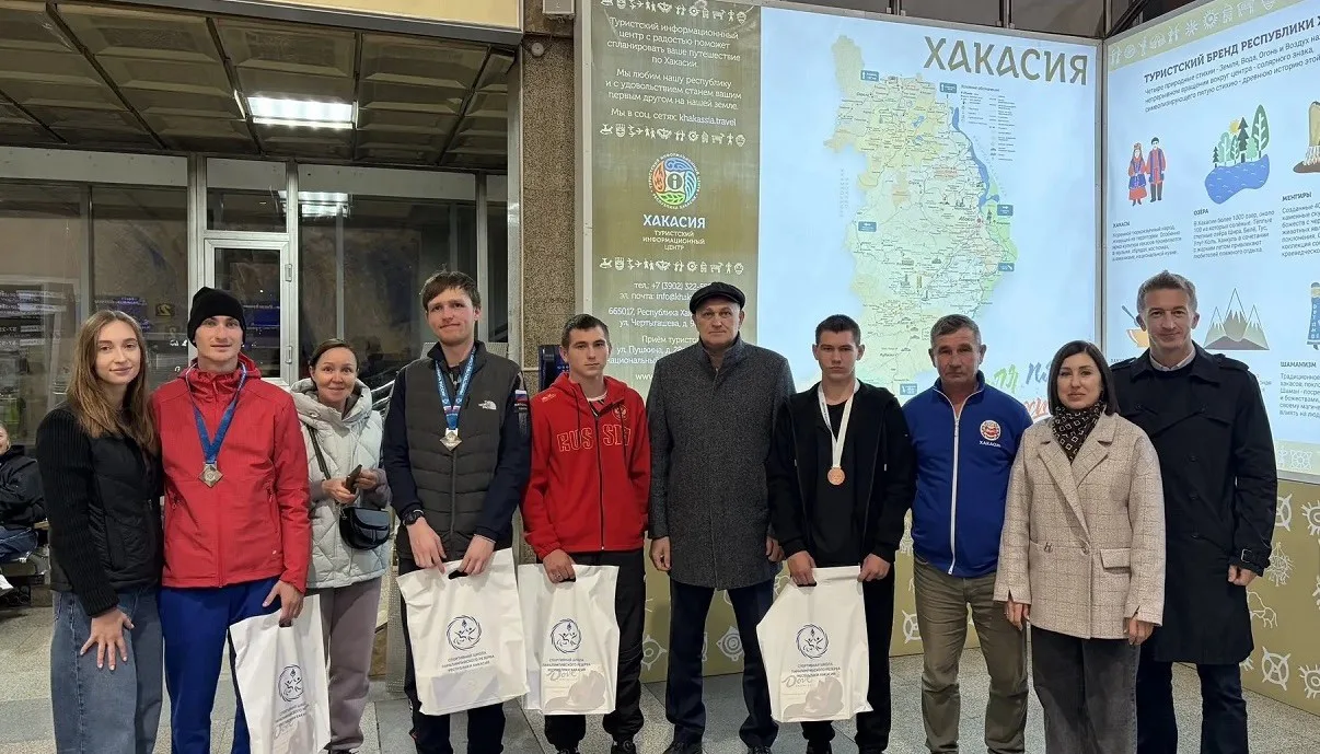 Призёры всероссийских соревнований по легкоатлетическому кроссу вернулись домой