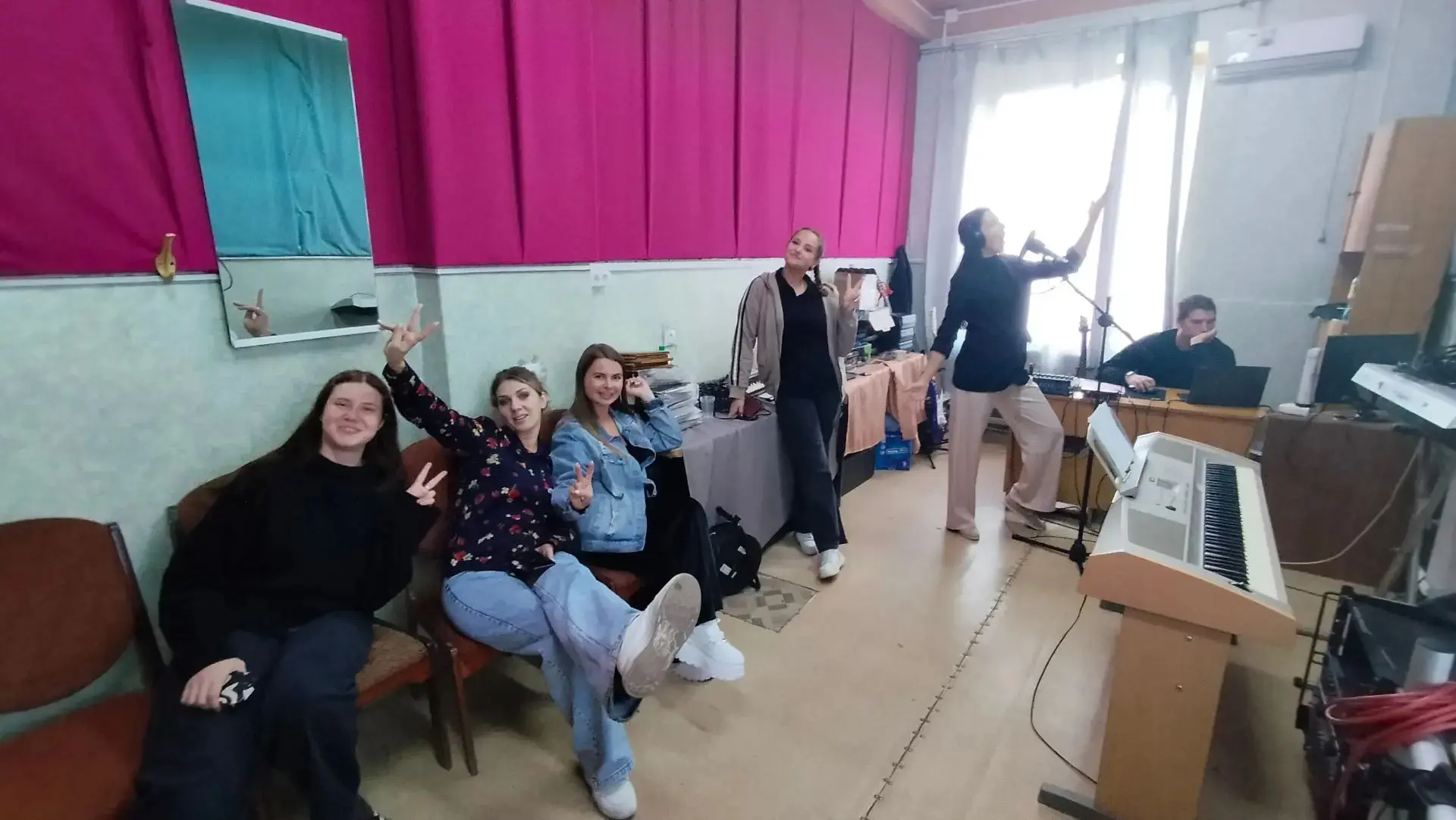 Рубрика «Будни творцов» 🎭