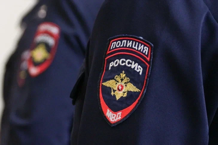Полиция выясняет обстоятельства происшествия в городе Волжском, в результате которого 5...