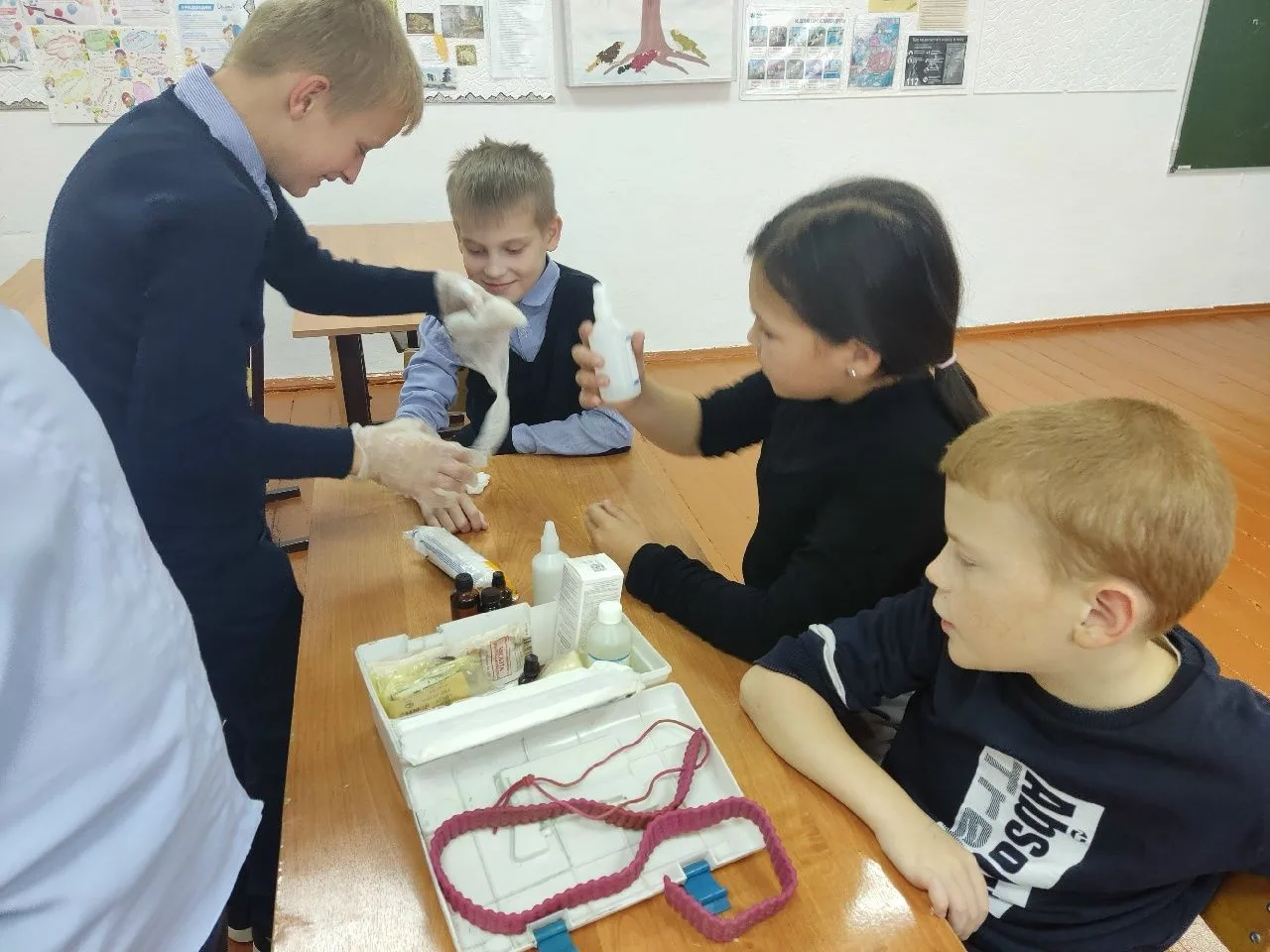 7 октября 2026 года в нашей школе прошел Всероссийский открытый урок культуры безопасно...