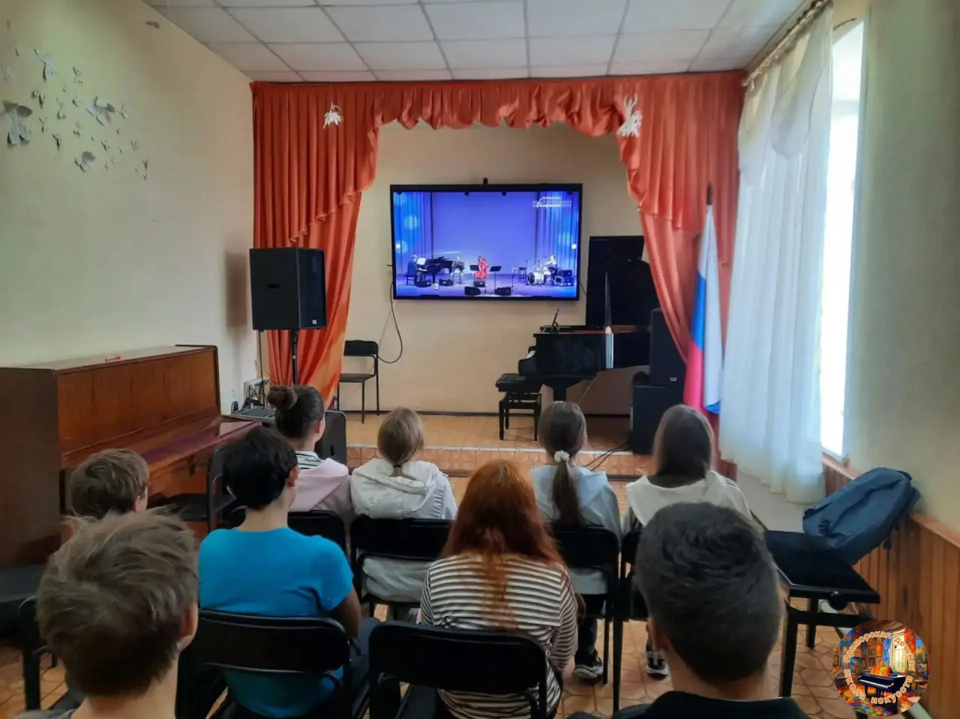 🇷🇺 Муниципальное казённое учреждение дополнительного образования "Приморская детская ...