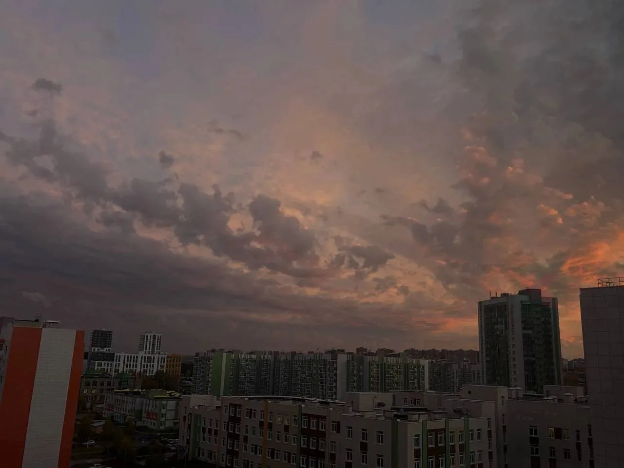 🌆 Казанское небо сегодня заслуживает отдельного внимания