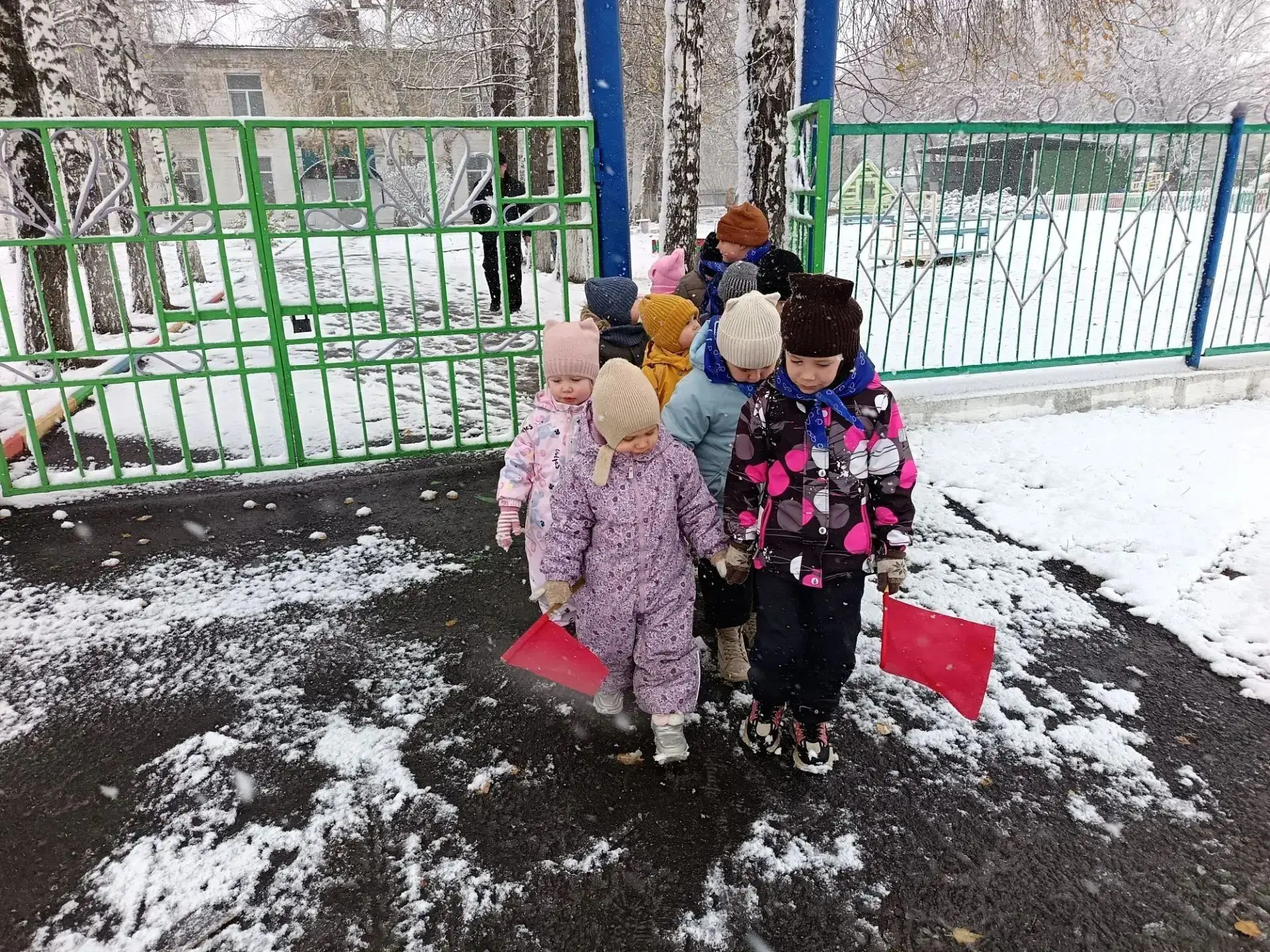 Участники отряда ЮИД провели экскурсию на нерегулируемый пешеходный переход.