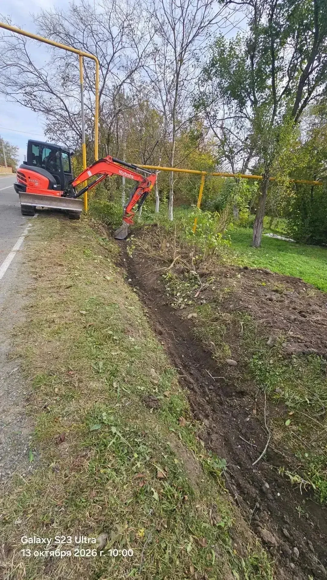 В Белореченске чистят русла от завалов