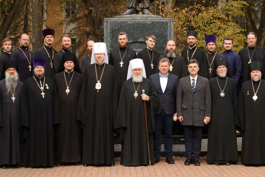 В Калуге проходят торжества по случаю 250-летия со дня основания и 30-летия возрождения...