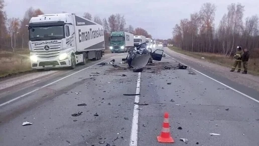Водитель «Нивы» погиб в тройном ДТП с грузовиками под Новосибирском