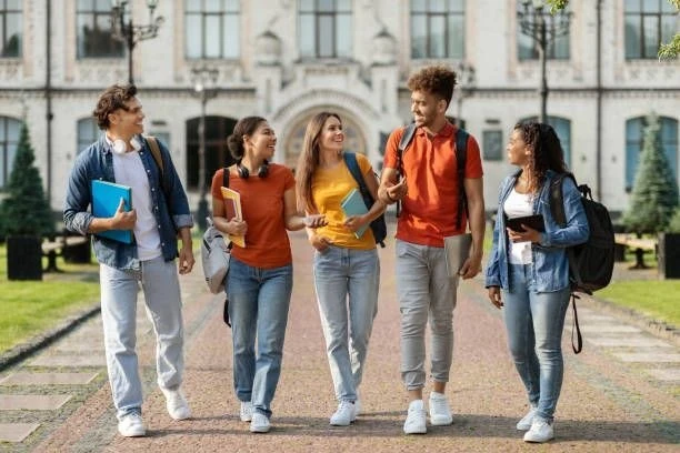 🤓 Томичи составили лишь 38% зачисленных в вузы Томска в 2026 году