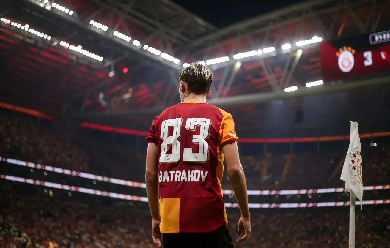 ⚽🔥 Наш земляк забил «Барселоне» в Лиге чемпионов!
