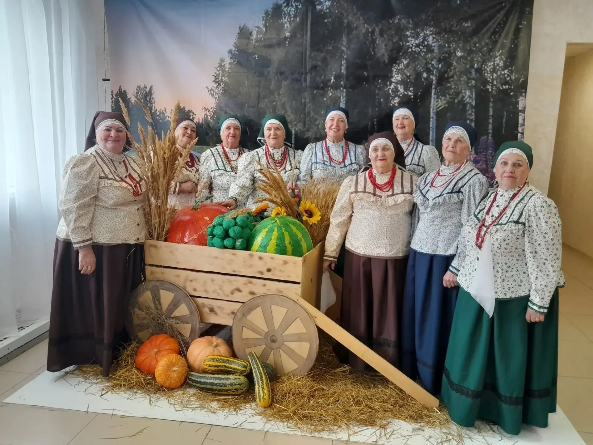 С песней – к победе