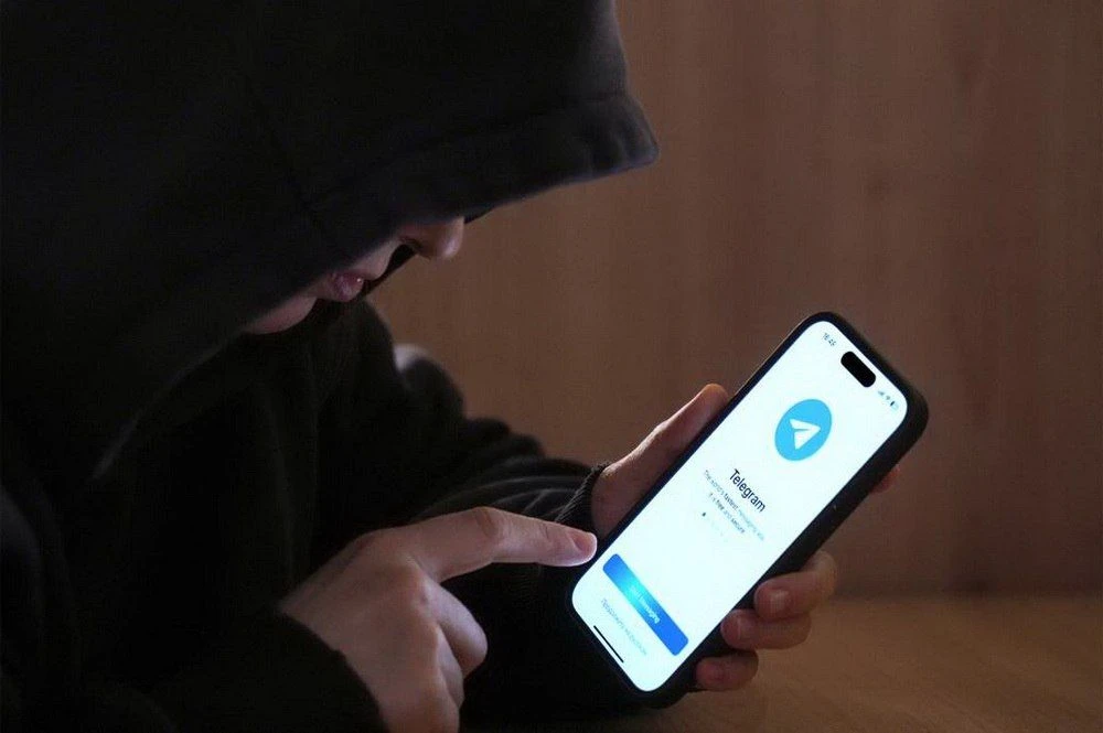 «Подработка» курьером у интернет-мошенников. Дело 18-летней тираспольчанки – в суде.