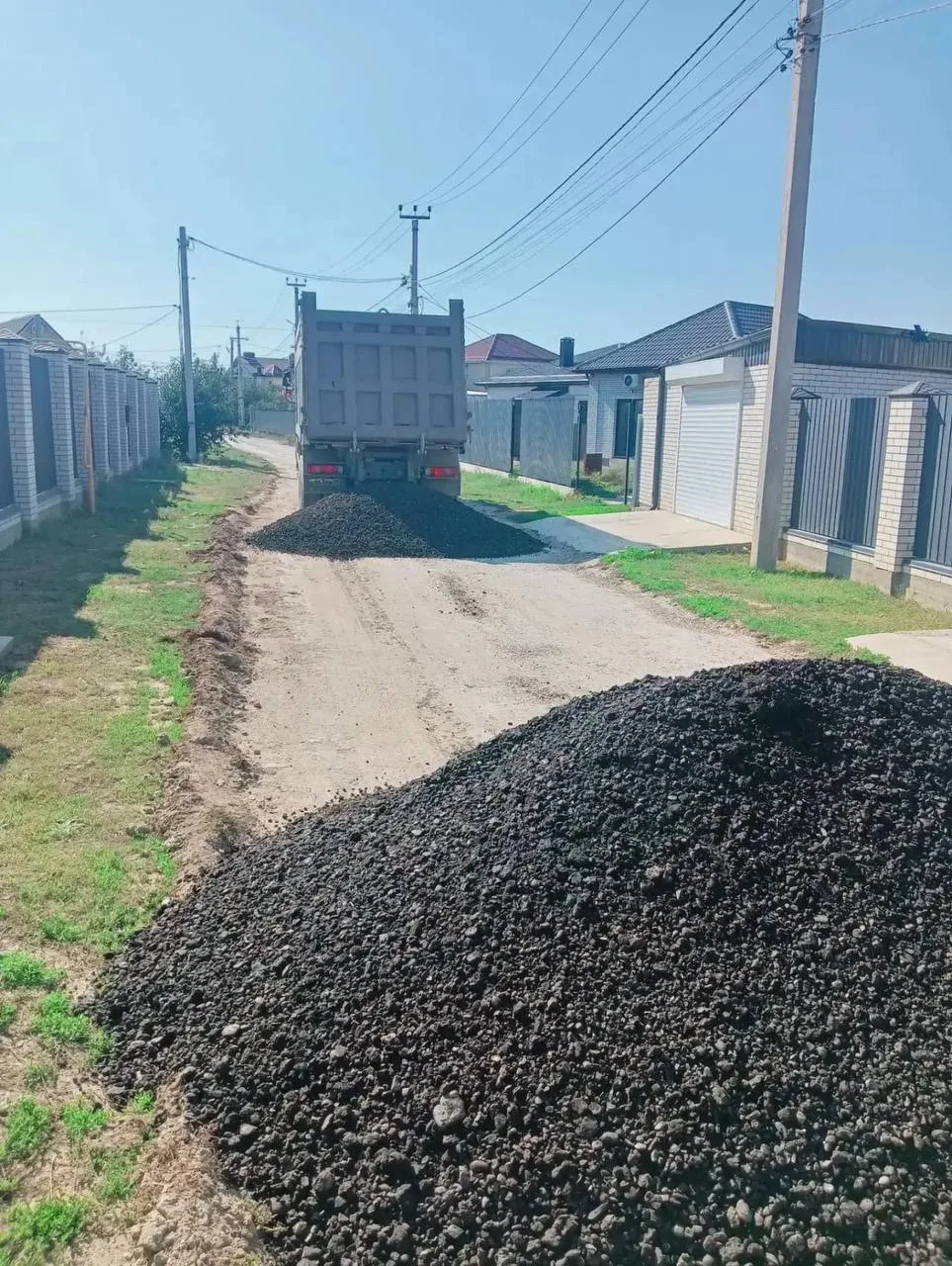 Пока стоит благоприятная погода дорожные службы работают в усиленном режиме